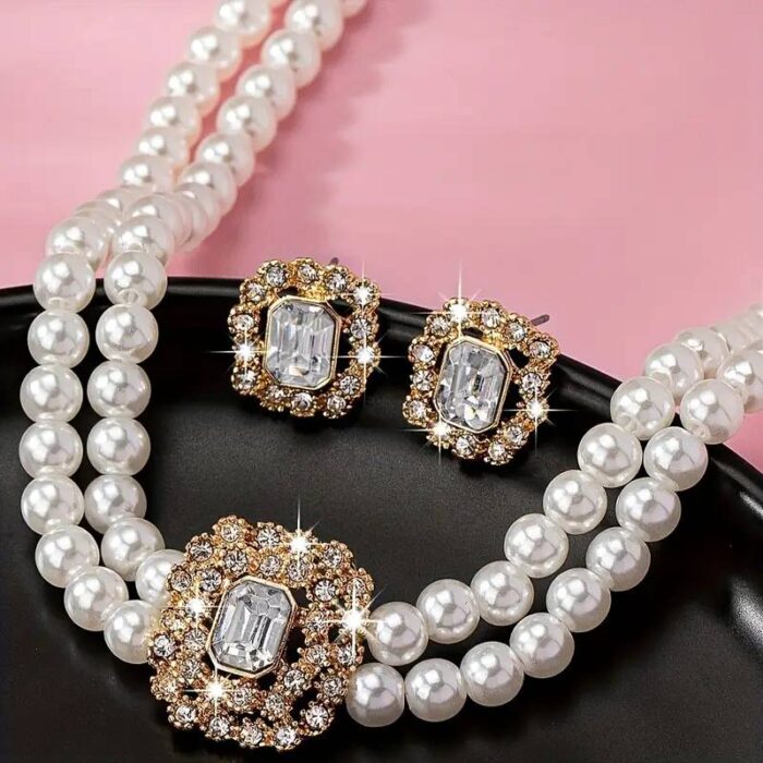 necklace